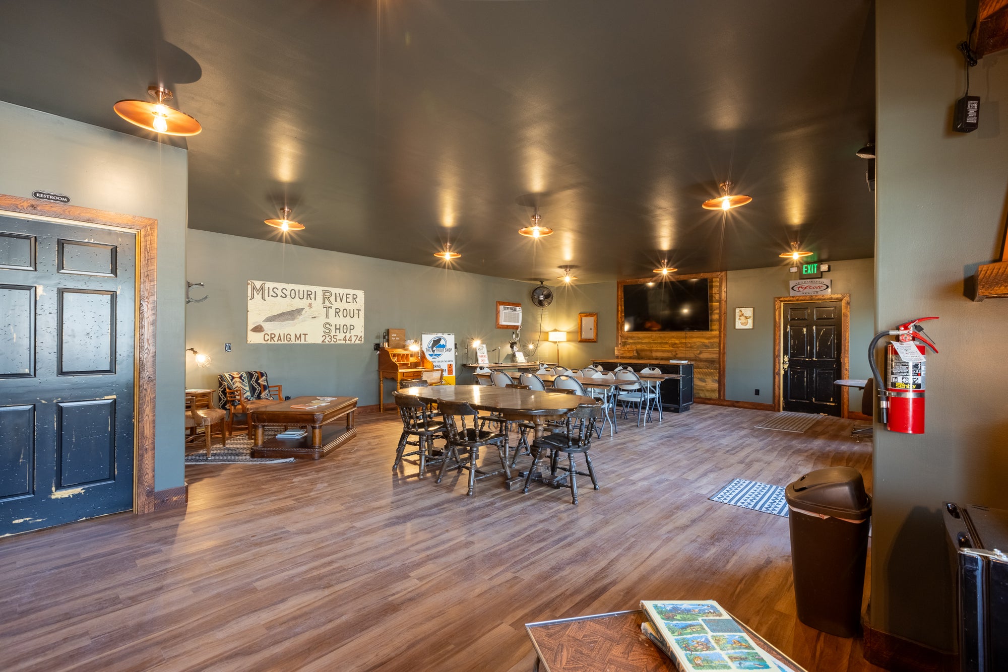 Outpost Meeting Room