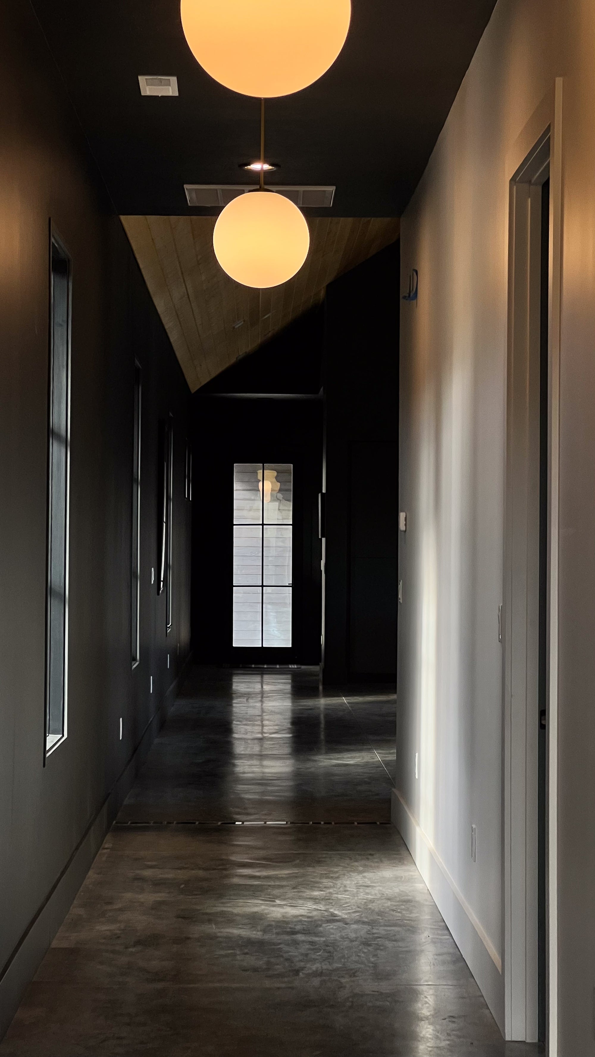 Fishcamp on the Mo - The Main House