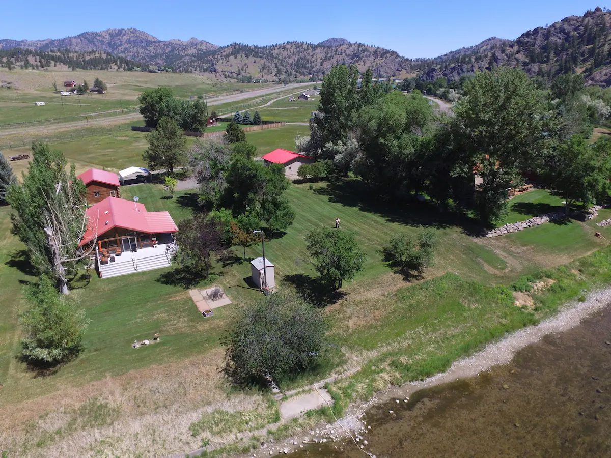 Missouri River Getaway