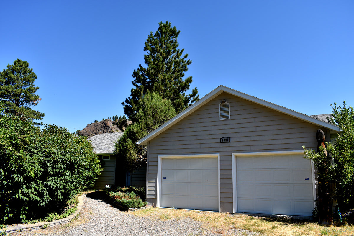 Darci's Place on the Mighty Mo