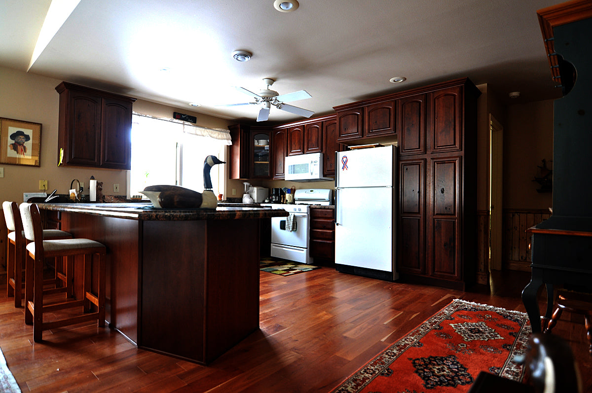 Darci's Place on the Mighty Mo