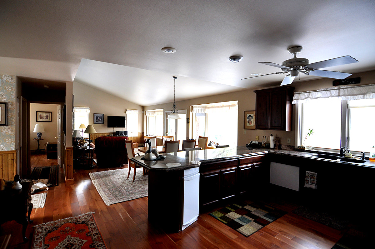 Darci's Place on the Mighty Mo